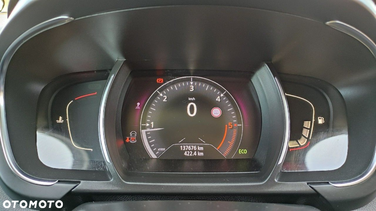 Renault Grand Scenic - 29