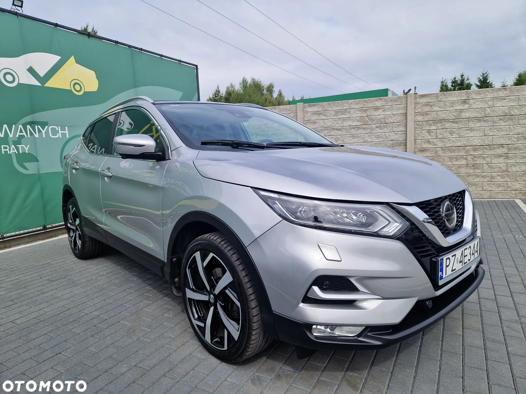Nissan Qashqai - 2