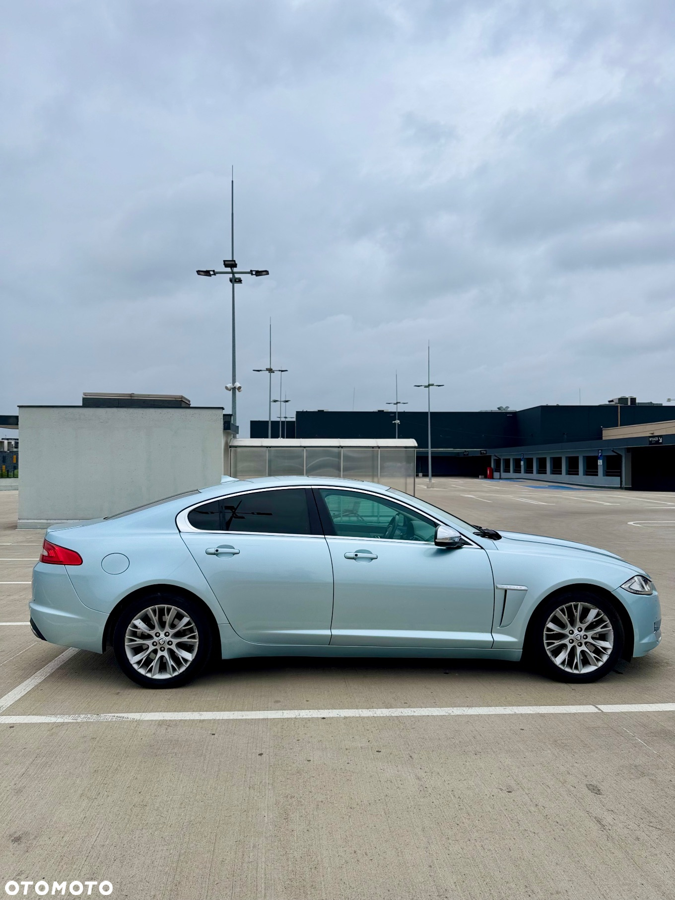 Jaguar XF 3.0 T Portfolio - 7