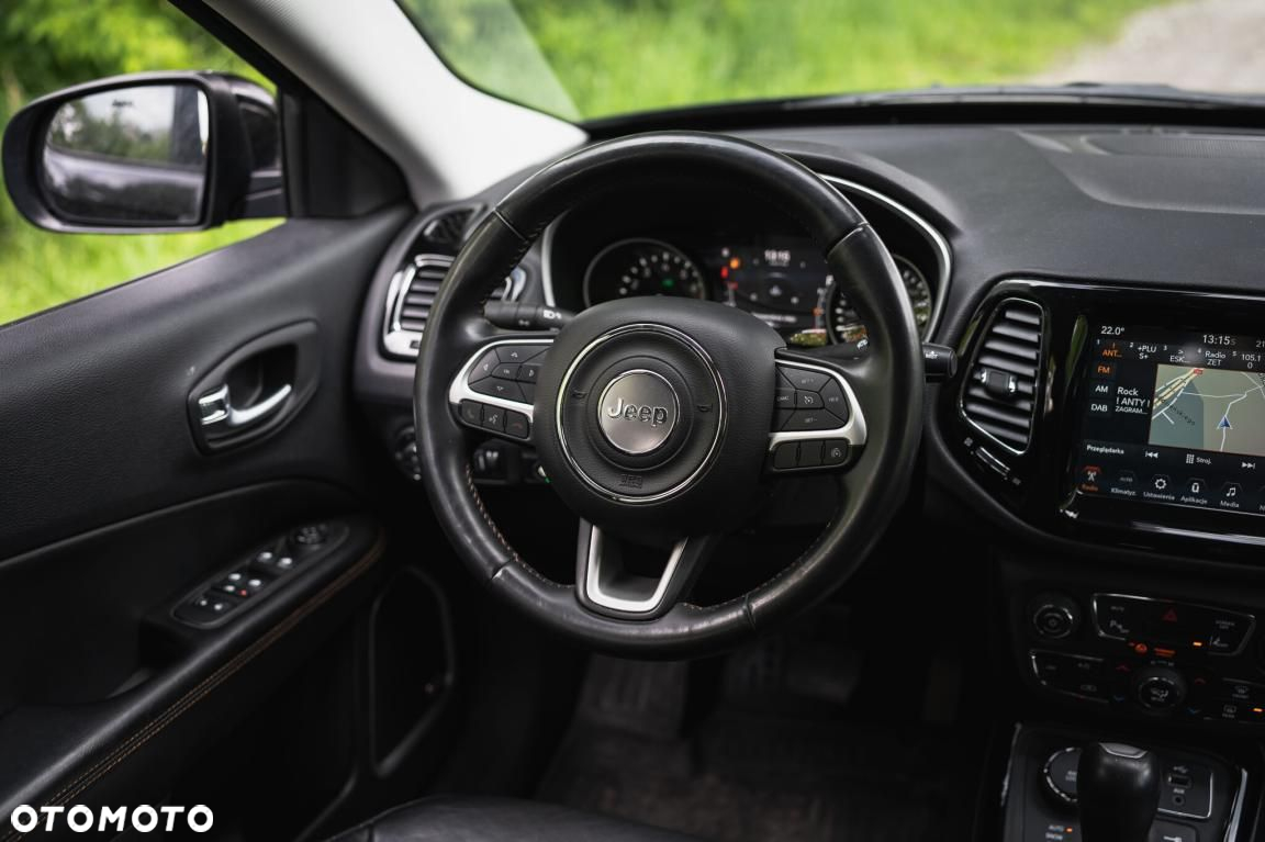 Jeep Compass - 16