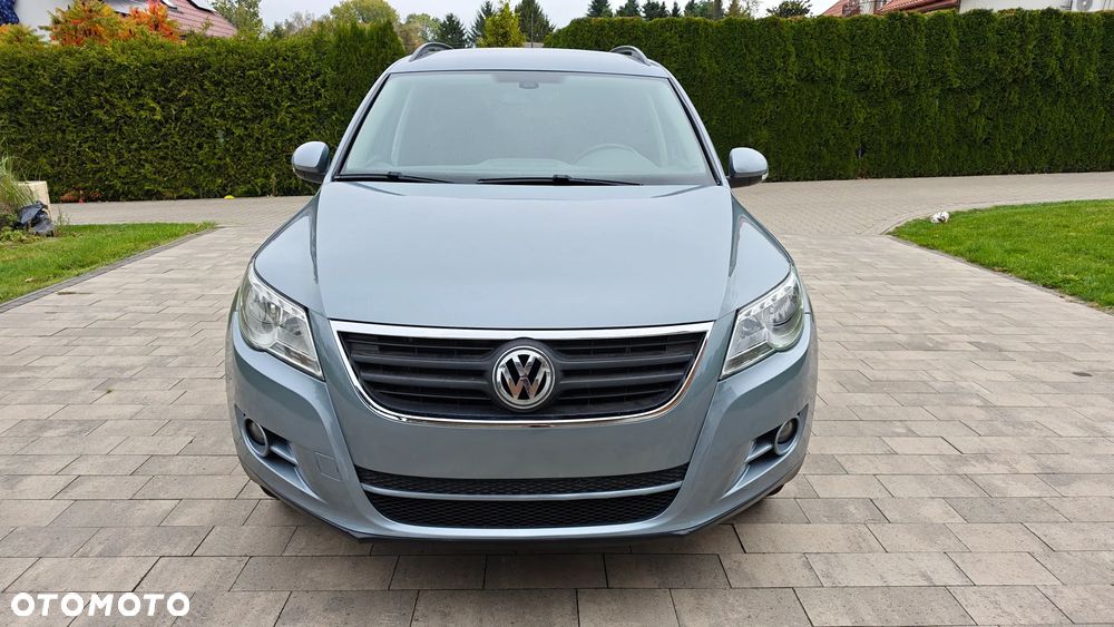 Volkswagen Tiguan - 2