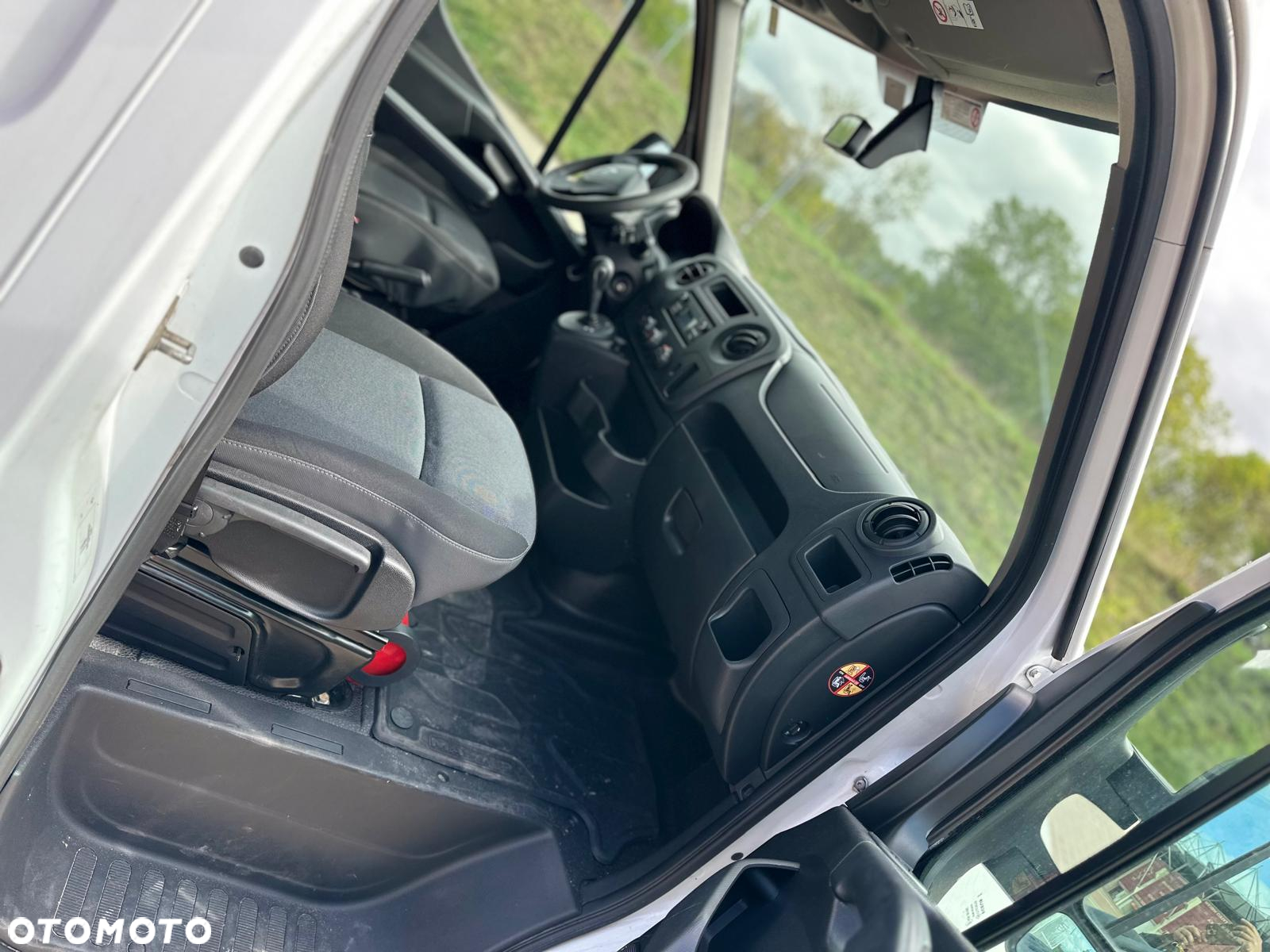 Renault Master - 27
