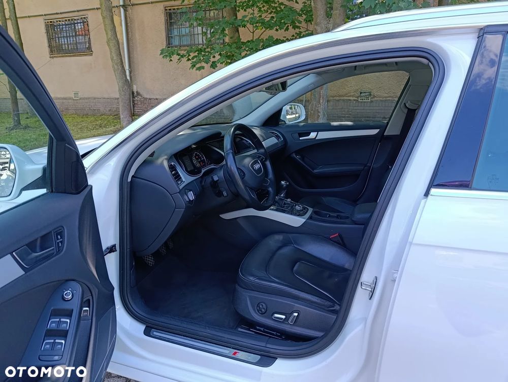 Audi A4 Avant 1.8 TFSI S line Sportpaket - 2