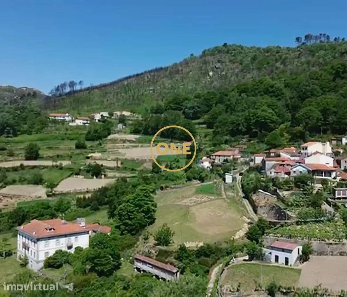 Terreno com vista fantástica - Grande imagem: 3/3