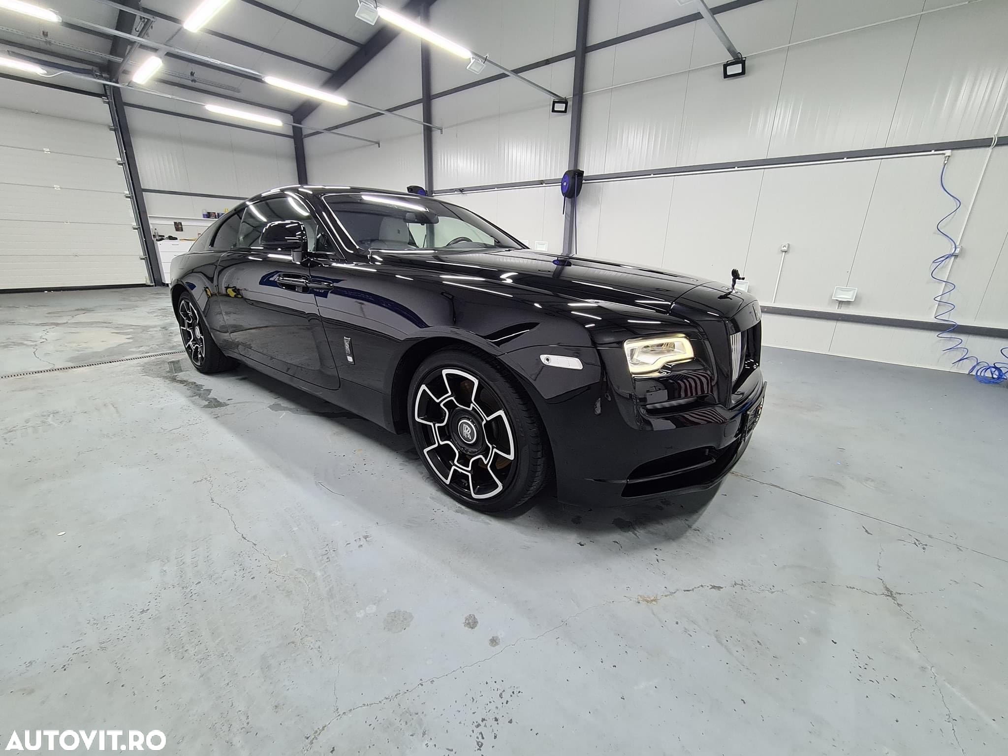 Rolls-Royce Wraith Black Badge - 4