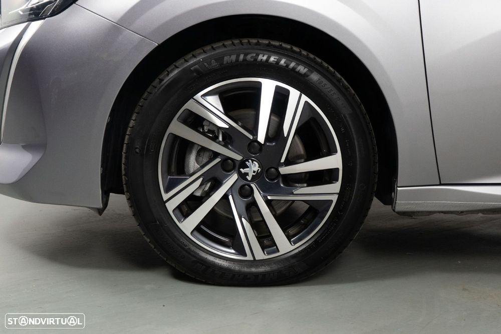 Peugeot 208 1.2 PureTech Allure Pack EAT8 - 18
