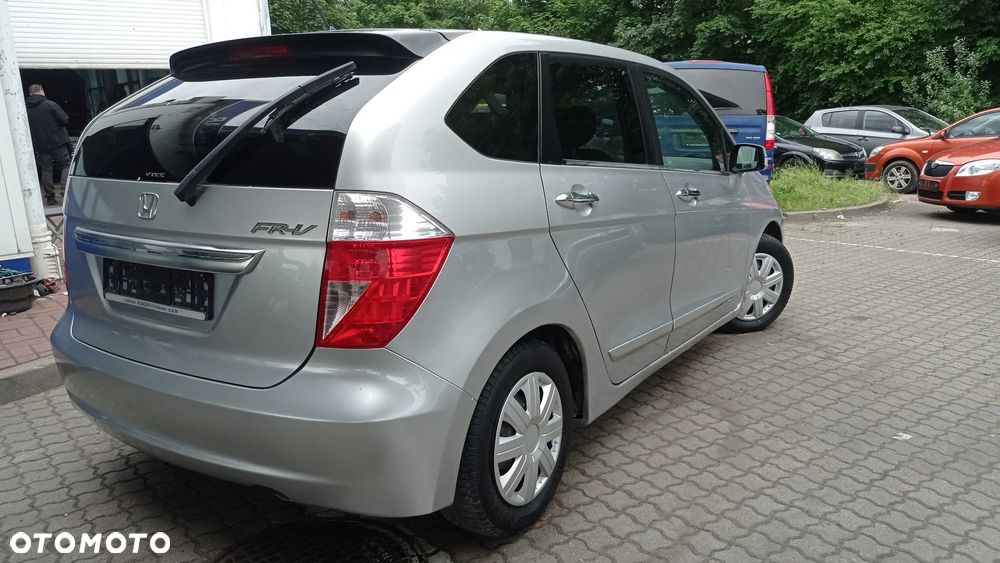 Honda FR-V 1.7 Comfort - 20