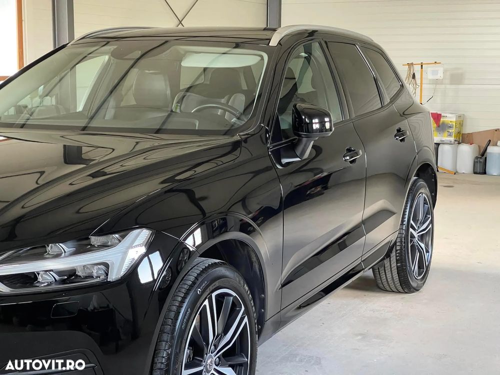 Volvo XC 60 D4 Momentum Pro - 1