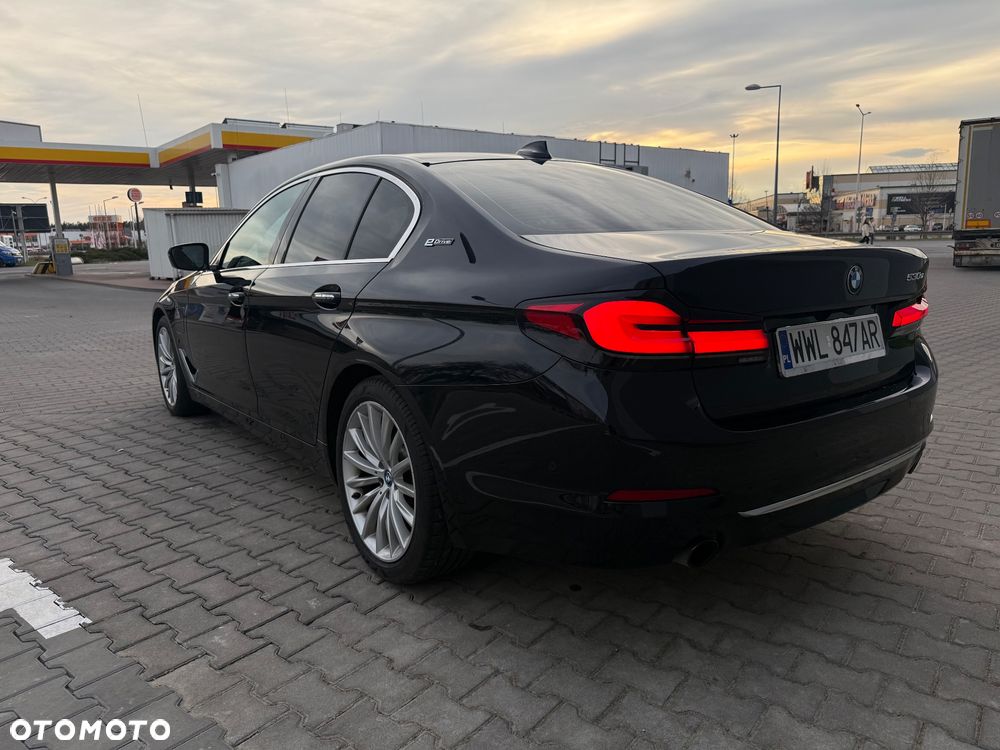 BMW Seria 5 530e iPerformance GPF Sport - 11