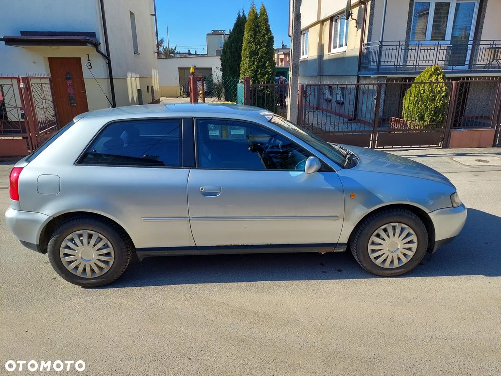 Audi A3 3-drzwiowe 1.9 TDI Ambiente - 5