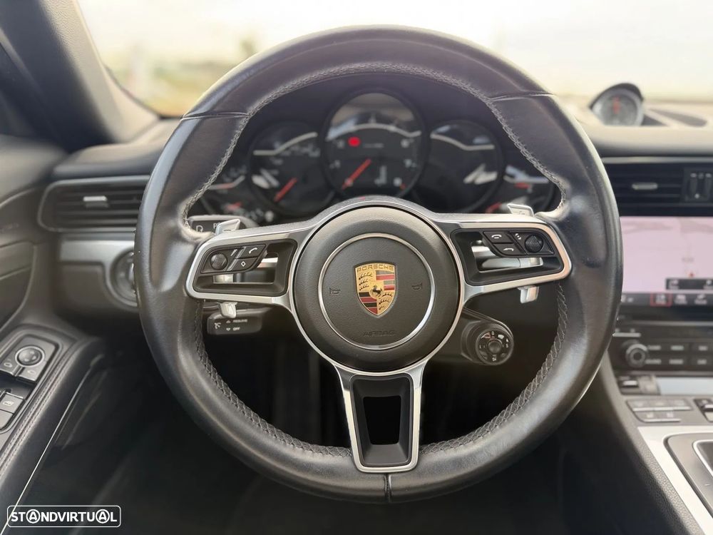 Porsche 911 (991) Carrera 4 PDK - 35