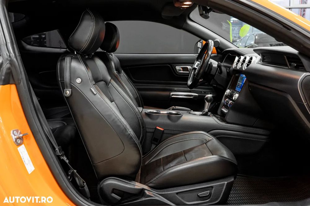 Ford Mustang - 29
