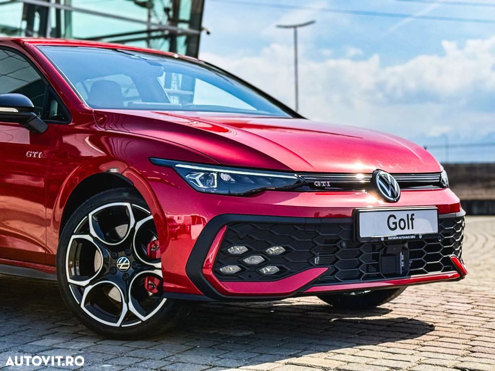 Volkswagen Golf GTI - 34