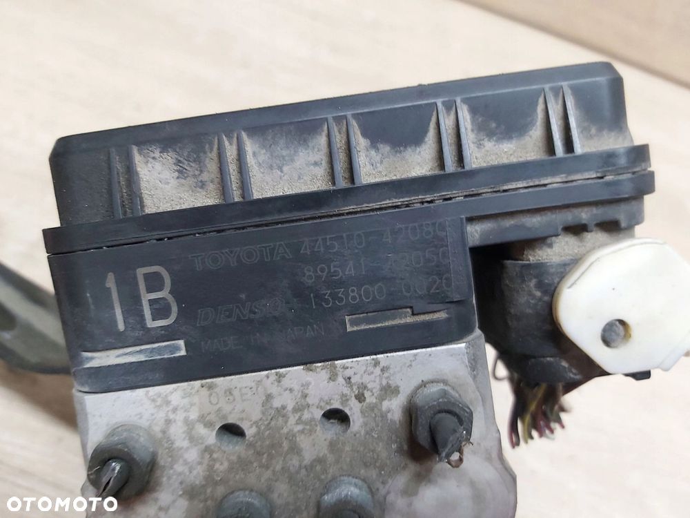 Toyota Rav4 II XA20 pompa ABS sterownik 44510-42080 - 2