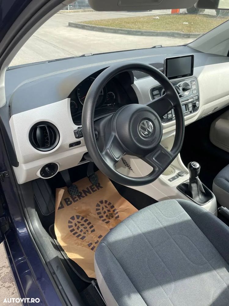 Volkswagen up! (BlueMotion Technology) high - 9