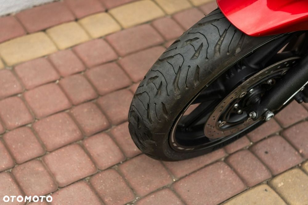 Honda CBF - 7
