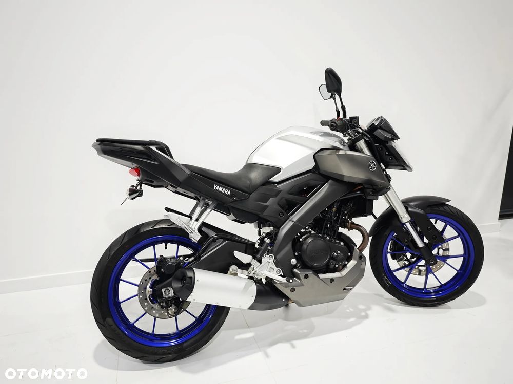 Yamaha MT - 9