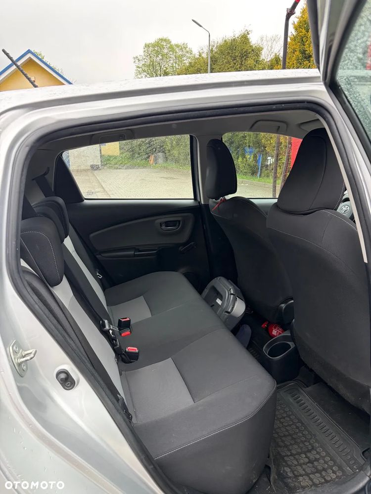 Toyota Yaris - 9
