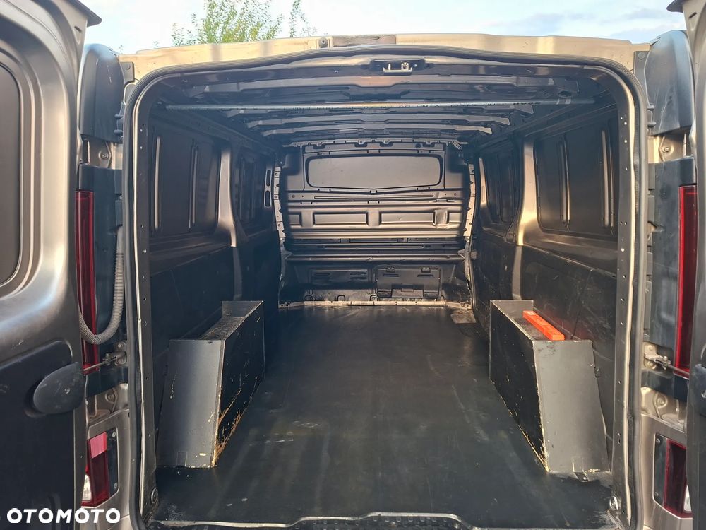 Opel Vivaro L2H1 2,9t Edition - 6