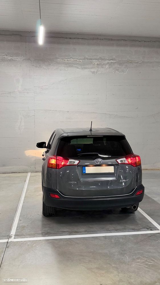 Toyota RAV4 2.0 D-4D 4x2 S&S Comfort - 8