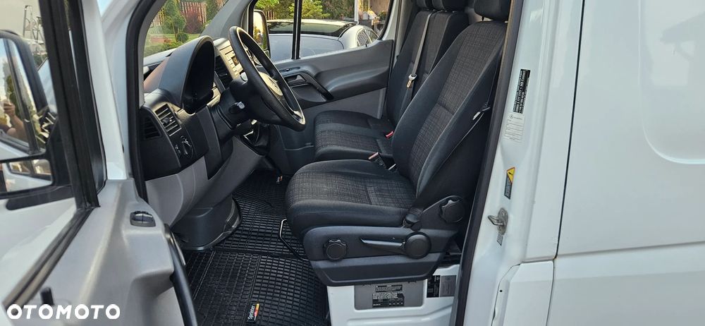 Mercedes-Benz Sprinter - 7