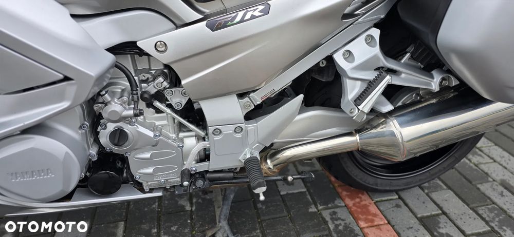 Yamaha FJR - 40