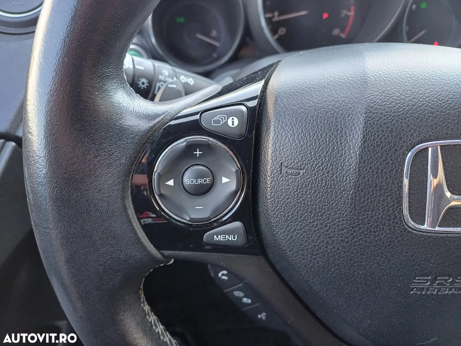 Honda Civic 1.8 i-VTEC AT Sport - 13
