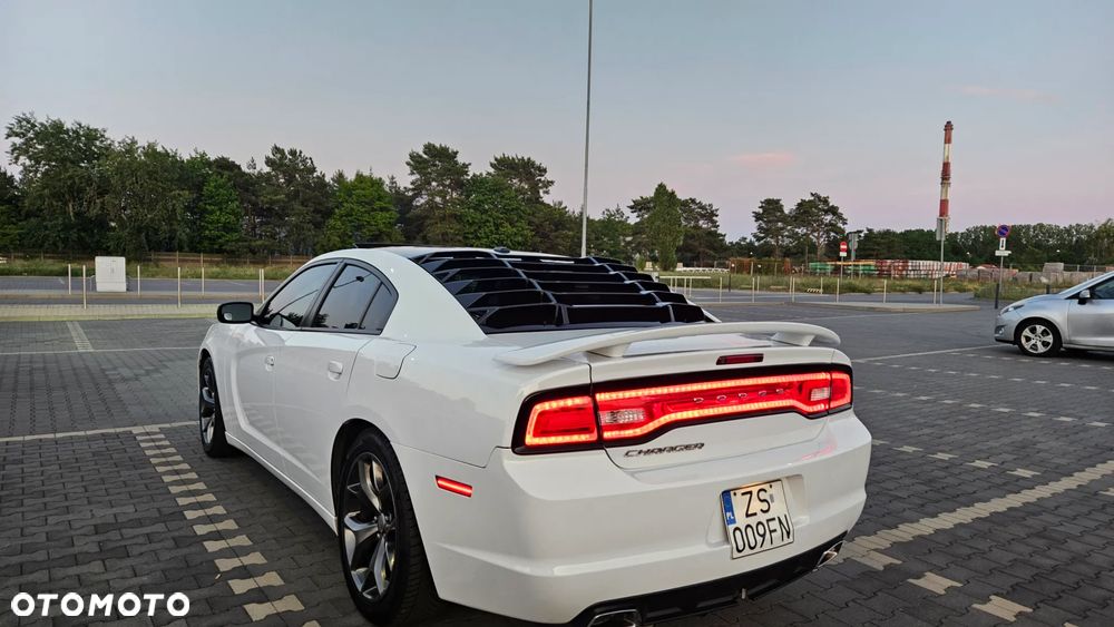 Dodge Charger Automatik Rally - 7