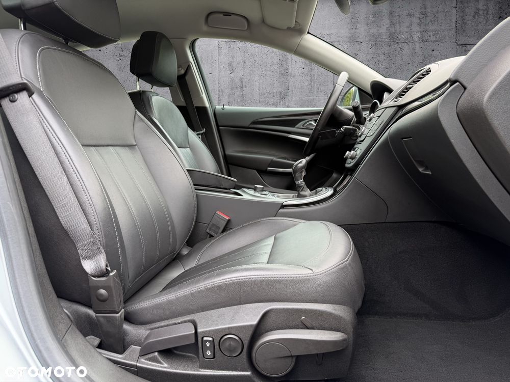 Opel Insignia 2.0 Turbo Sport - 15