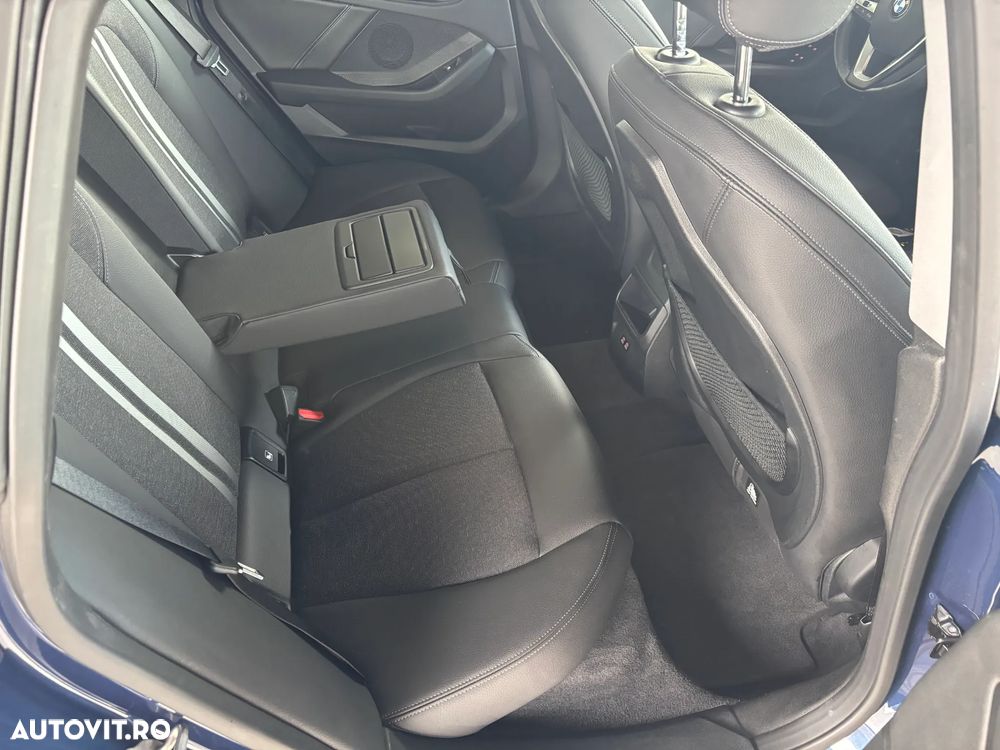 BMW Seria 2 218i Aut. - 38