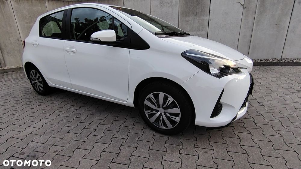 Toyota Yaris - 13