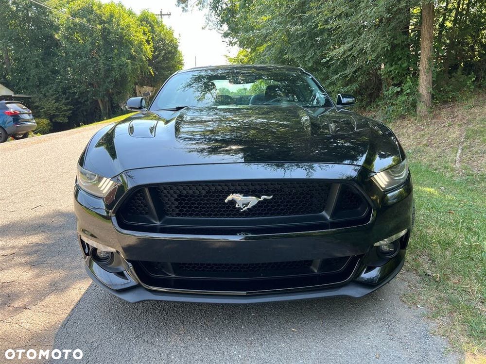 Ford Mustang - 8