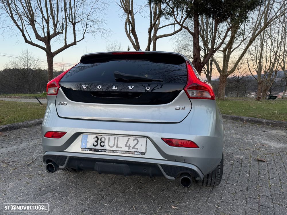 Volvo V40 D4 RDesign - 9
