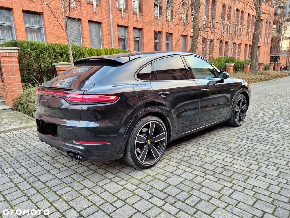 Porsche Cayenne - 6