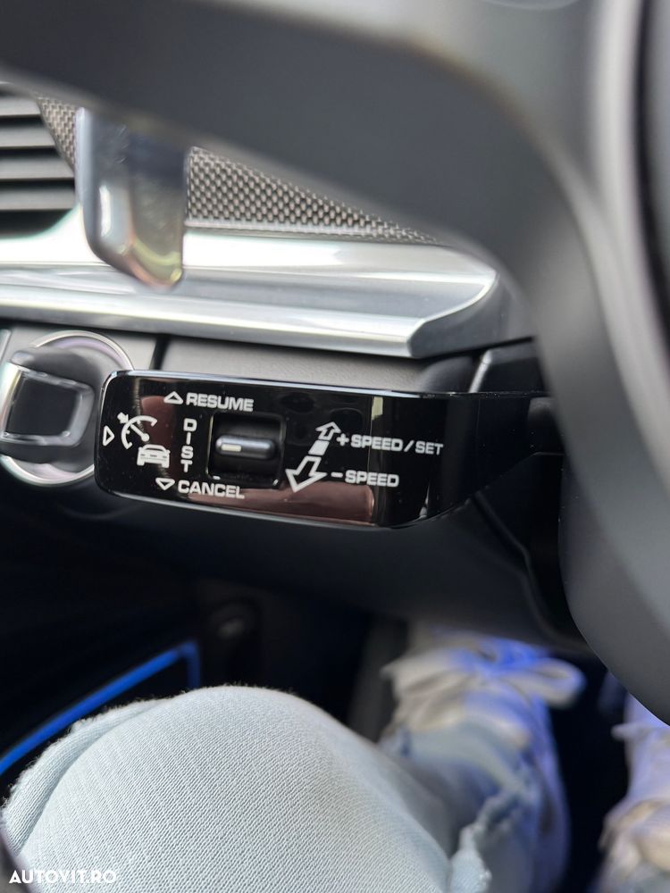 Porsche Panamera Turbo Executive - 29