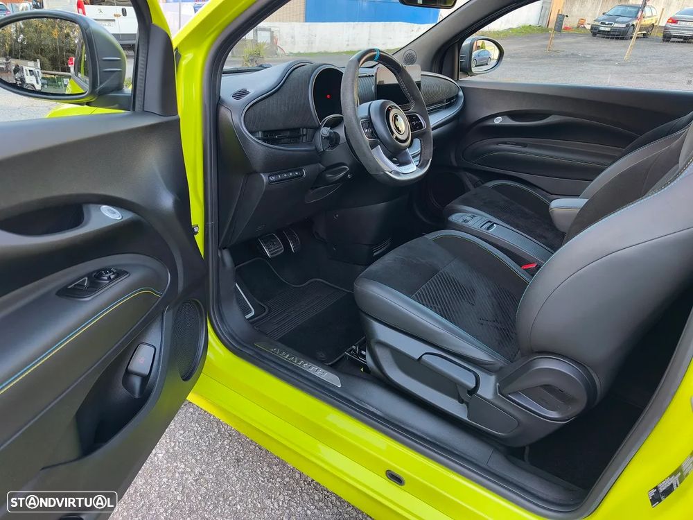 Abarth 500e Turismo - 13