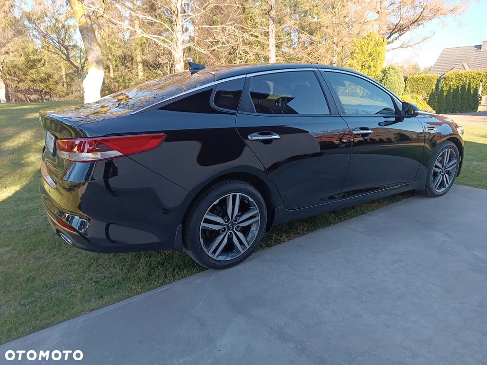 Kia Optima 1.7 CRDI L DCT - 25