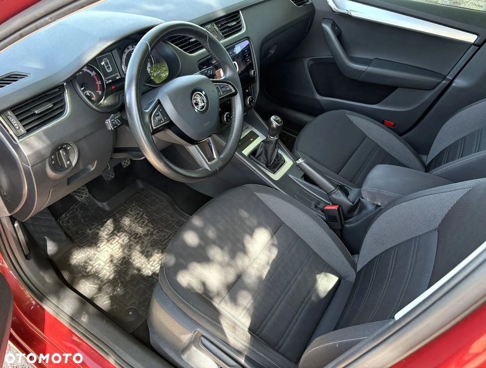 Skoda Octavia 1.4 TSI Ambition - 9