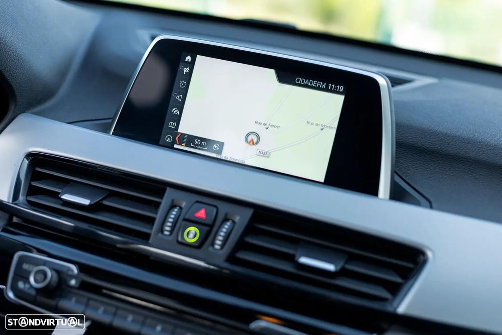 BMW X1 16 d sDrive Advantage - 33