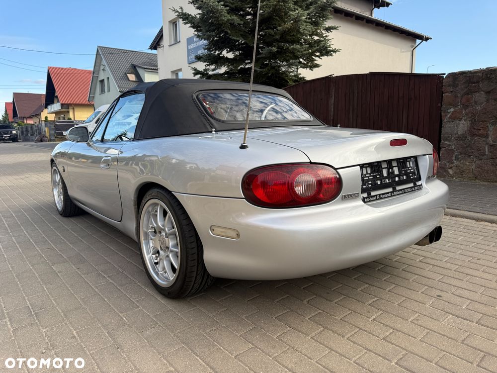 Mazda MX-5 1.6i 16V - 6