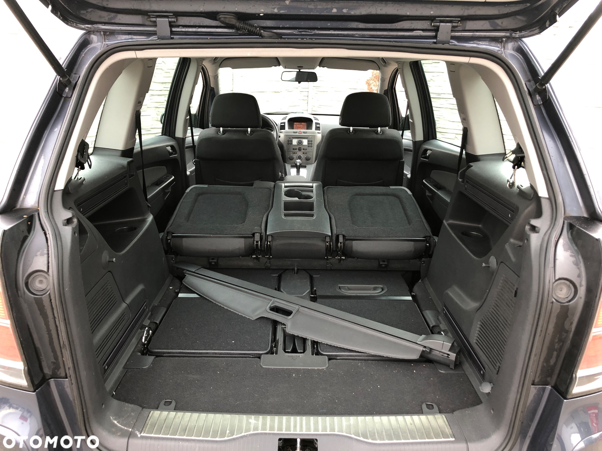 Opel Zafira 1.8 Cosmo - 6