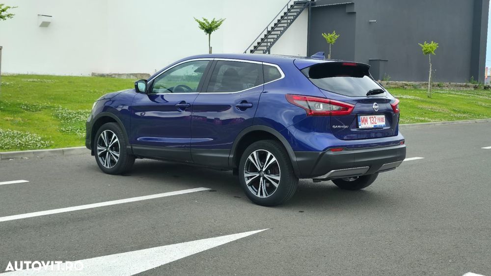 Nissan Qashqai 1.5 DCI N-Connecta - 16