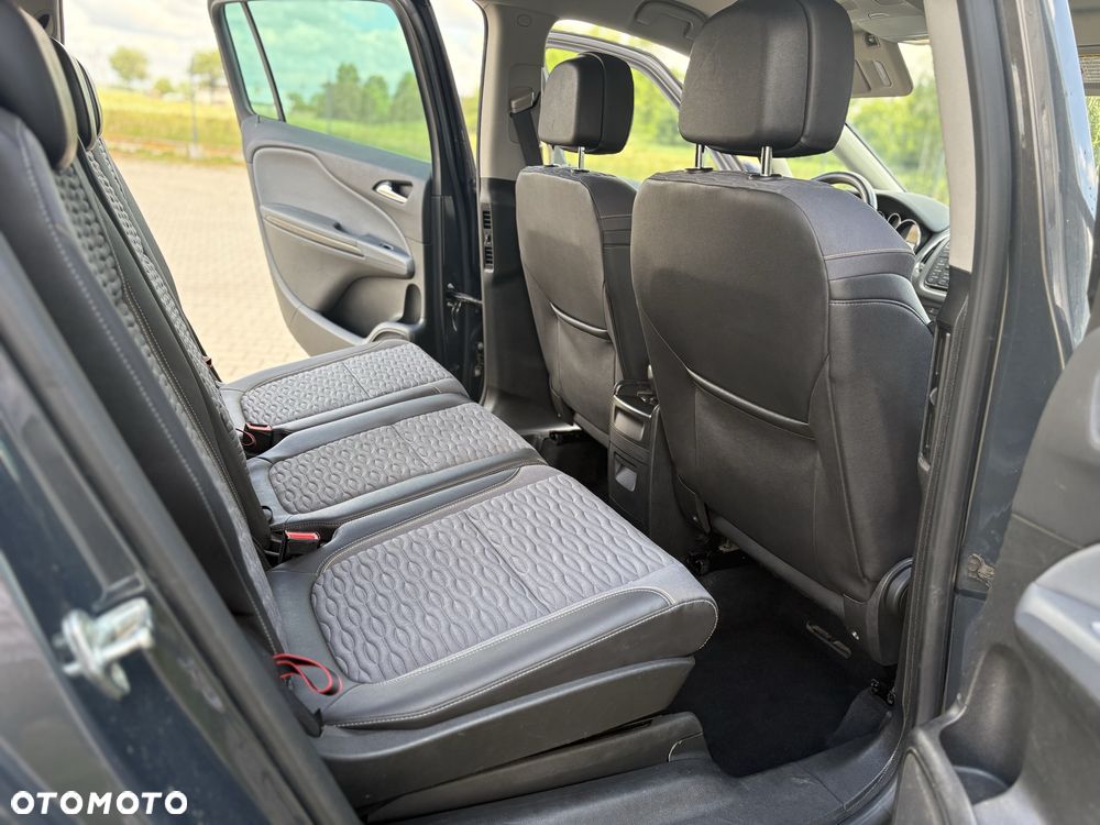 Opel Zafira - 7