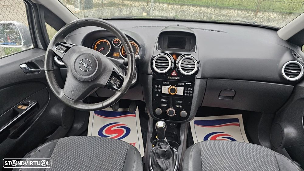 Opel Corsa 1.3 CDTI Cosmo - 2