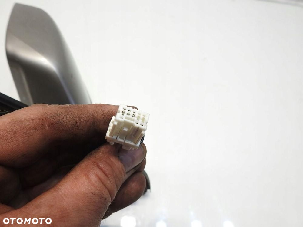 LUSTERKO LEWE 5 PIN KX4 NISSAN X-TRAIL T30 010621 - 3