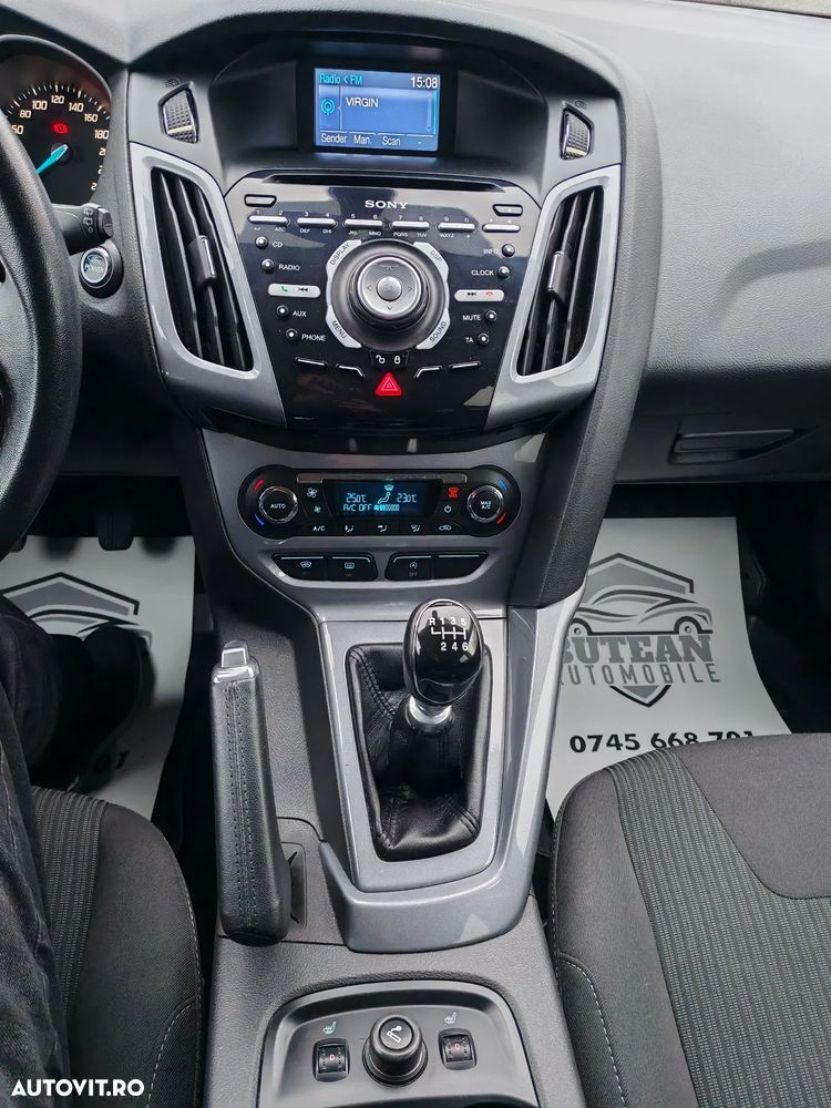 Ford Focus 1.0 EcoBoost Start-Stopp-System Titanium - 15