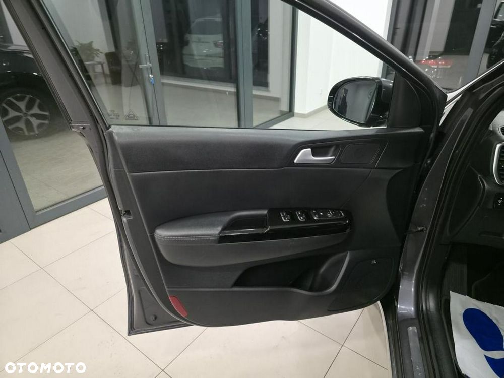Kia Sportage 1.6 T-GDI AWD DCT GT LINE - 11
