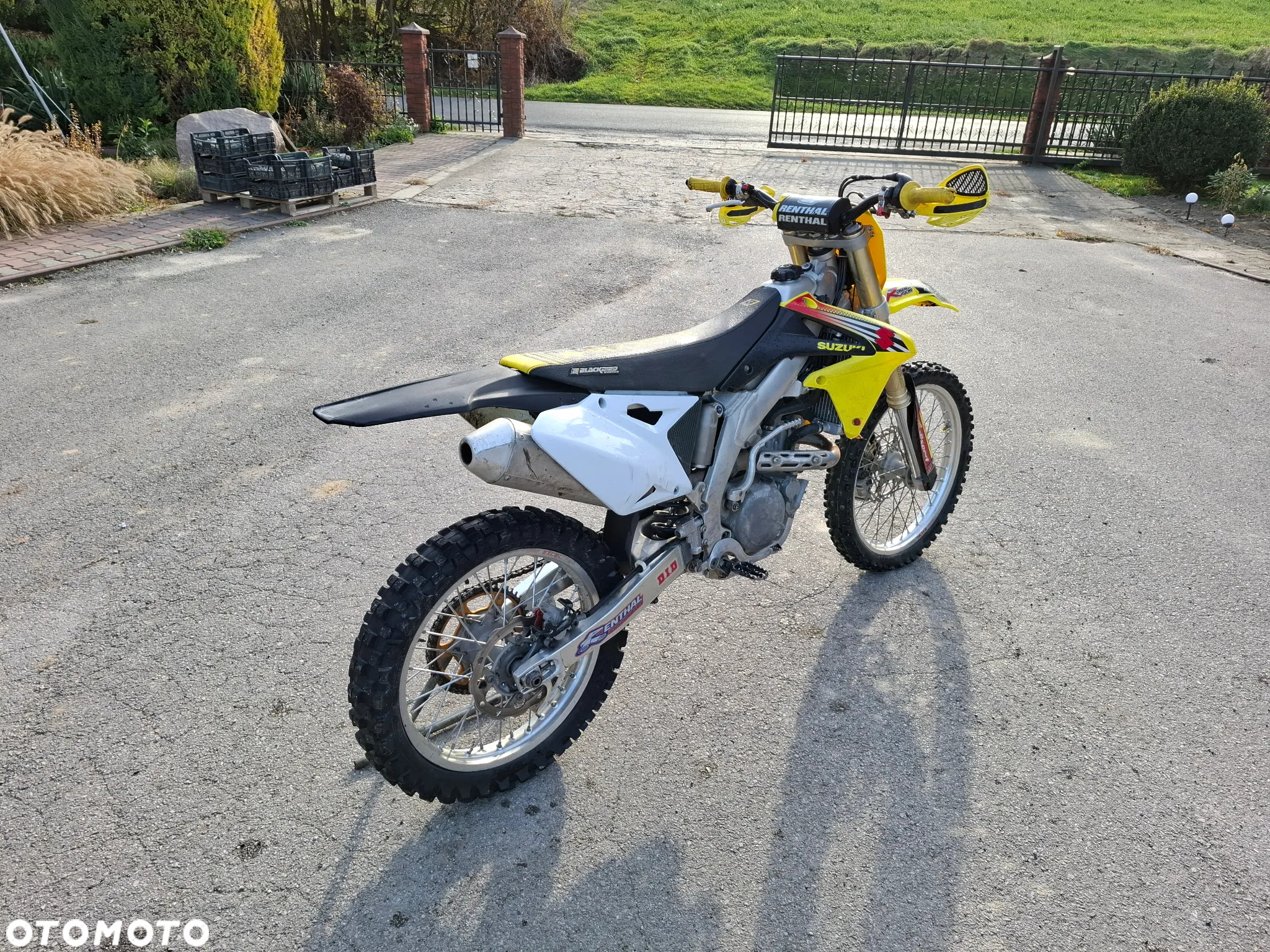 Suzuki RM-Z