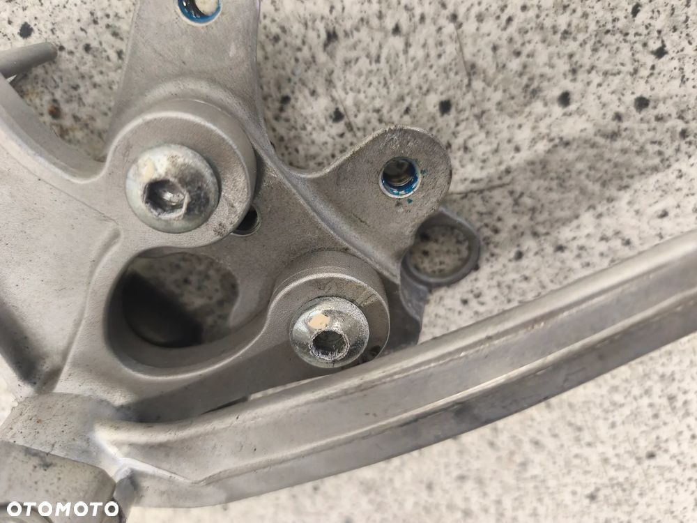 Set prawy przód, podnóżek, dźwignia kierowcy Suzuki GSX-R1000 600 GSX-R 1000 GSXR1000 GSXR 1000 600 - 6