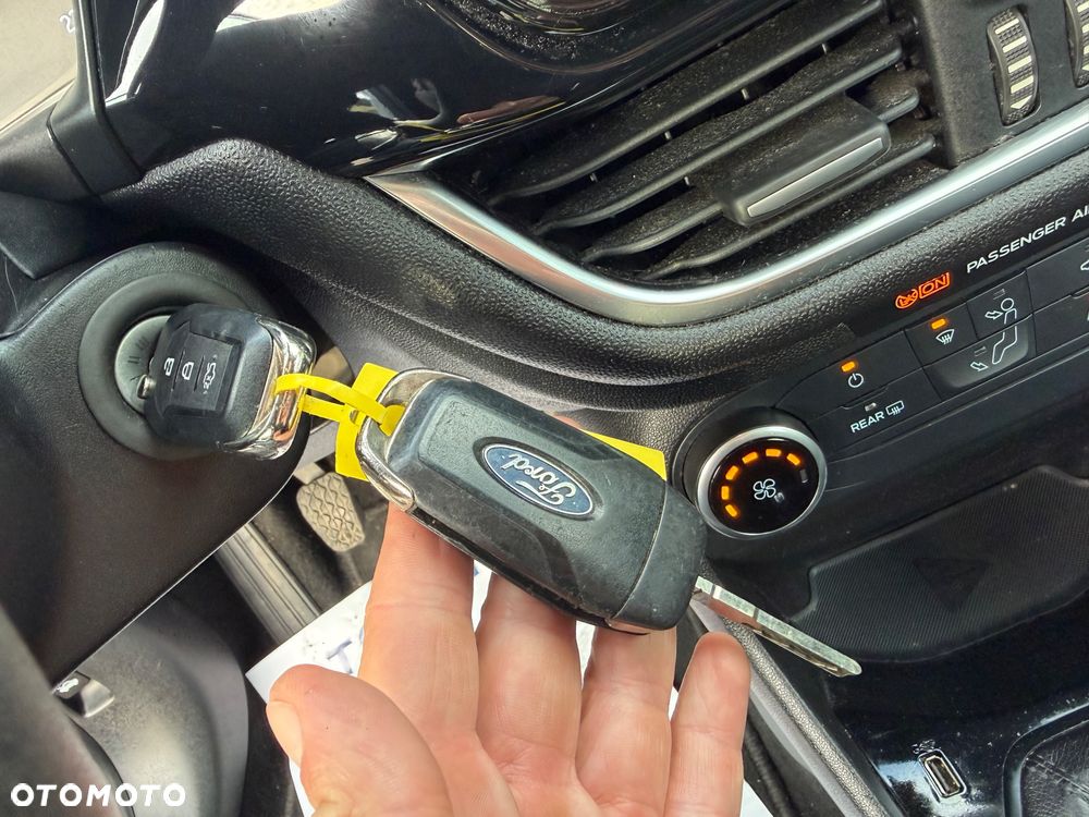 Ford Fiesta - 18